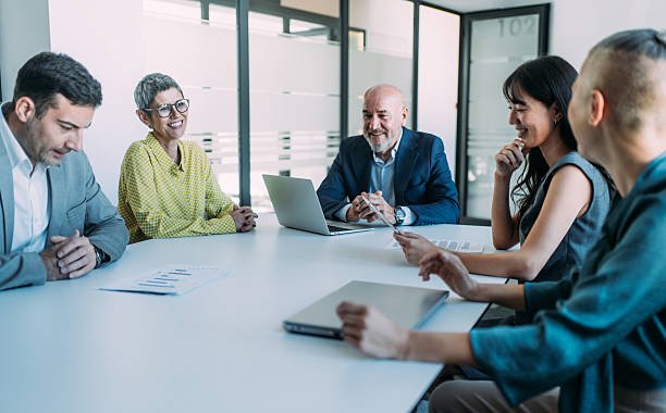 Former Recruiters Share the Biggest Red Flags in Job Applications Former Recruiters Share the Biggest